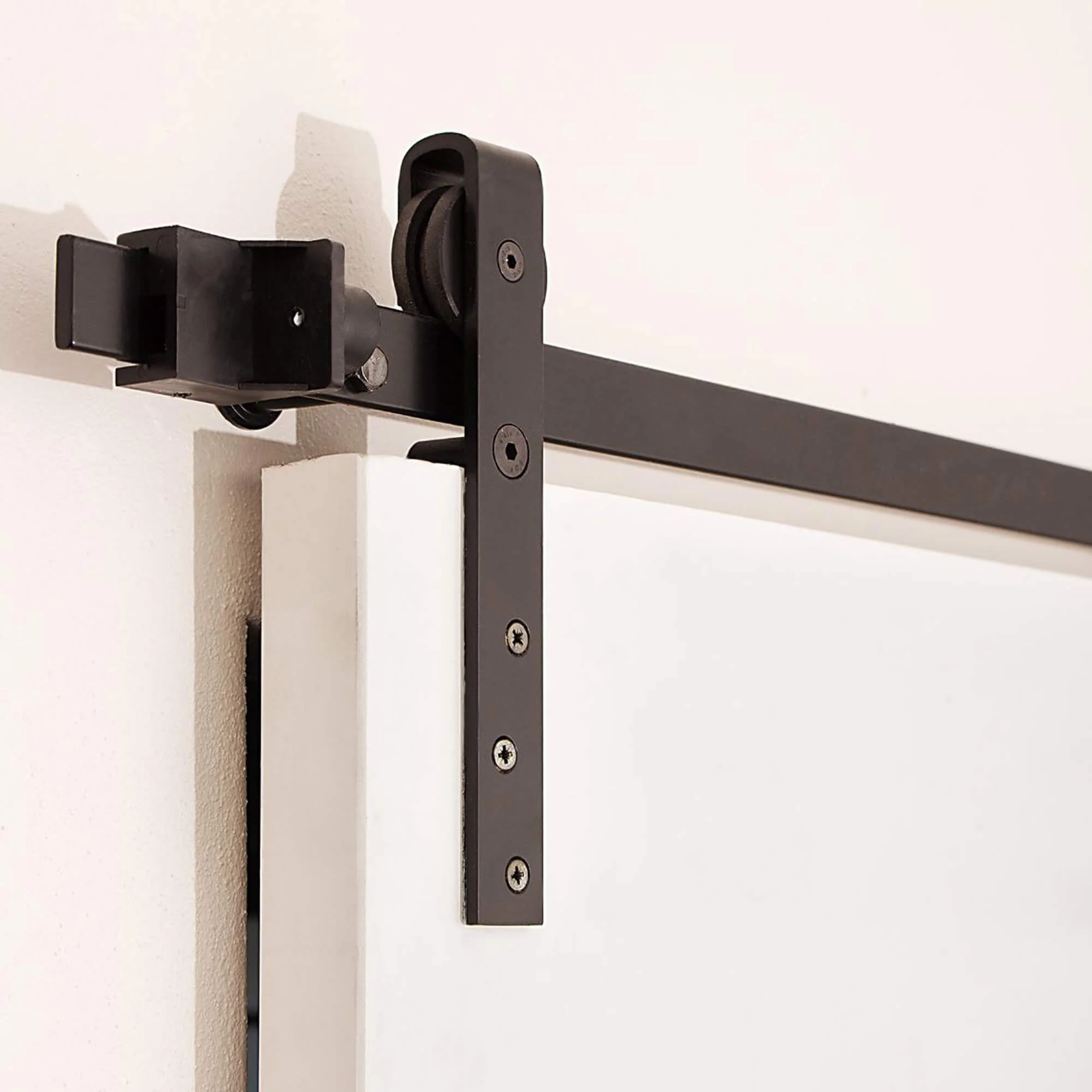 Easton White Primed Barn Door Set (40mm) - Image 5