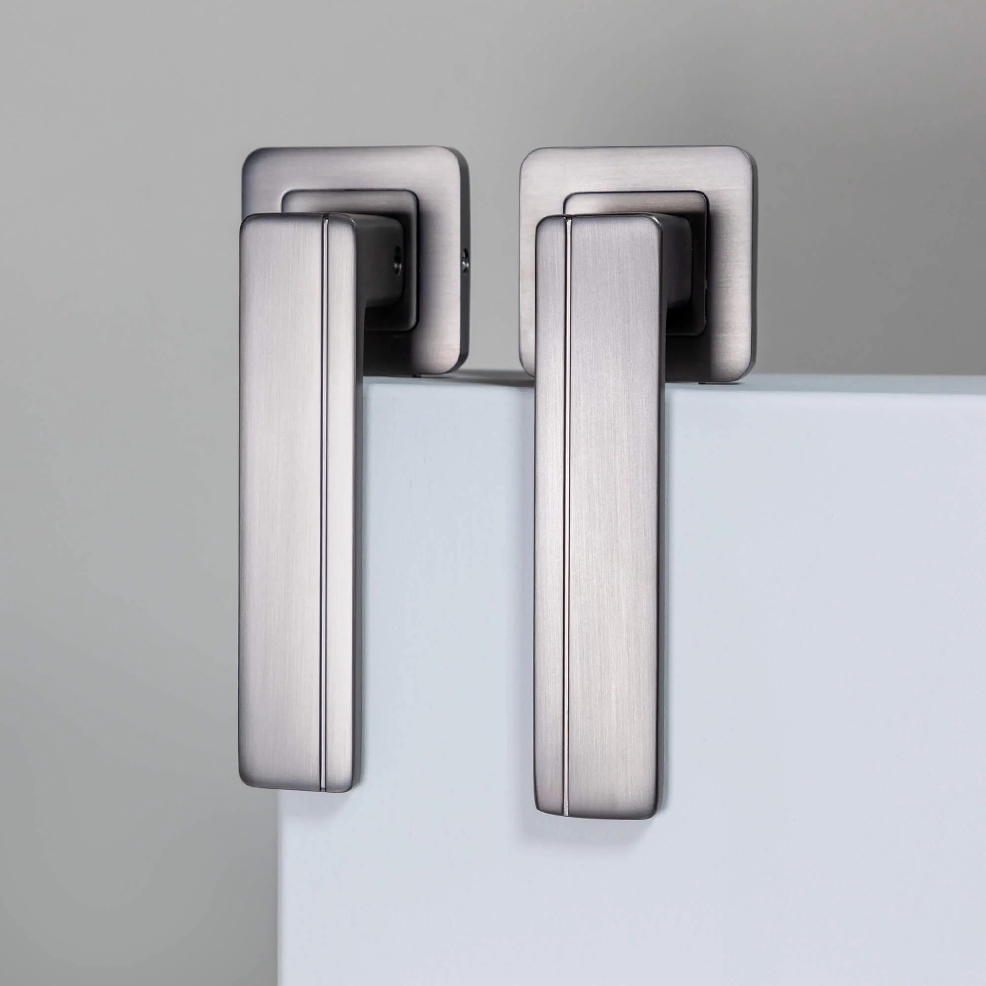 Hermes Matt Satin Black Square Rose Handle - Image 4