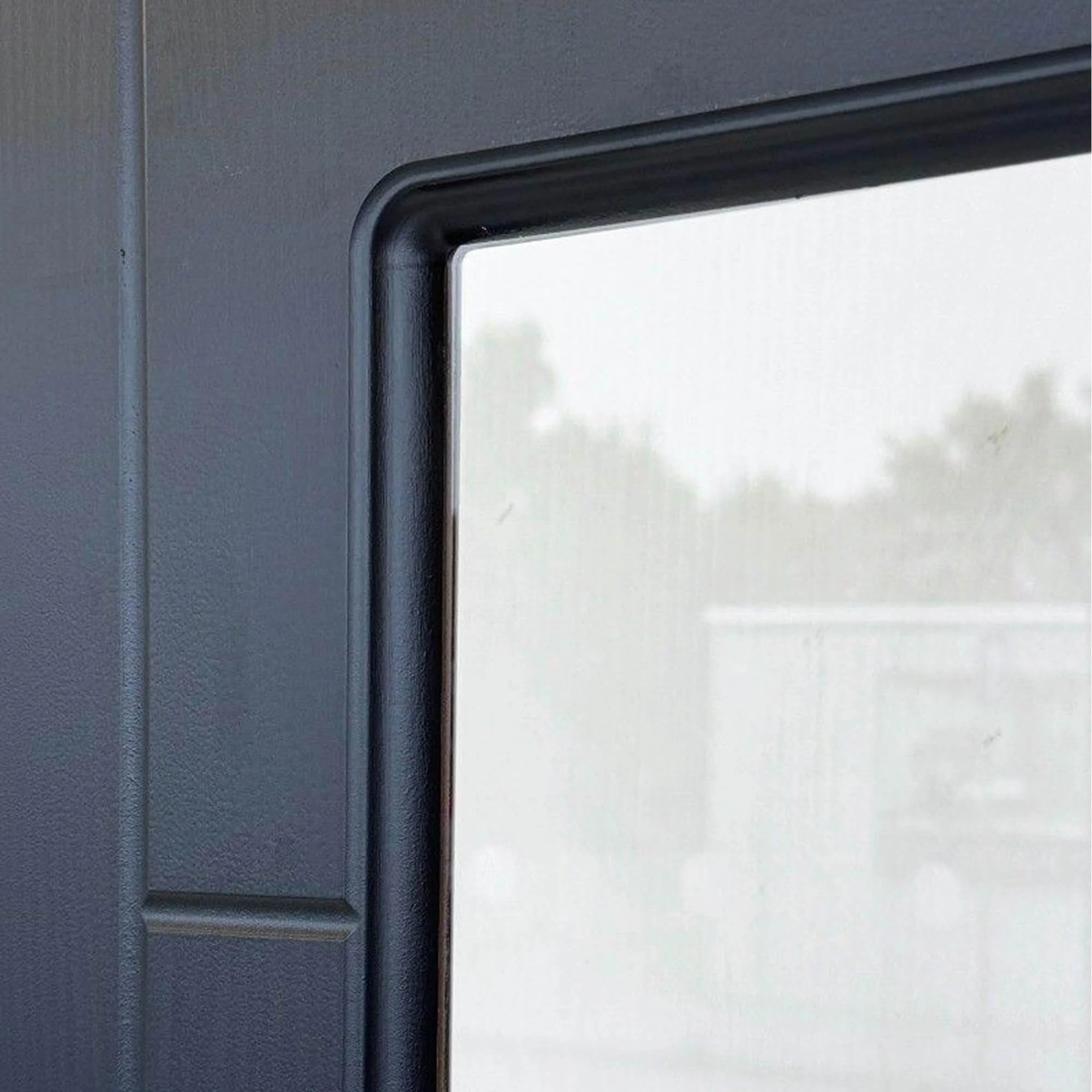 Iseo Black Ash 1 Lite Pre-Glazed Laminate Door (35mm) - Image 3