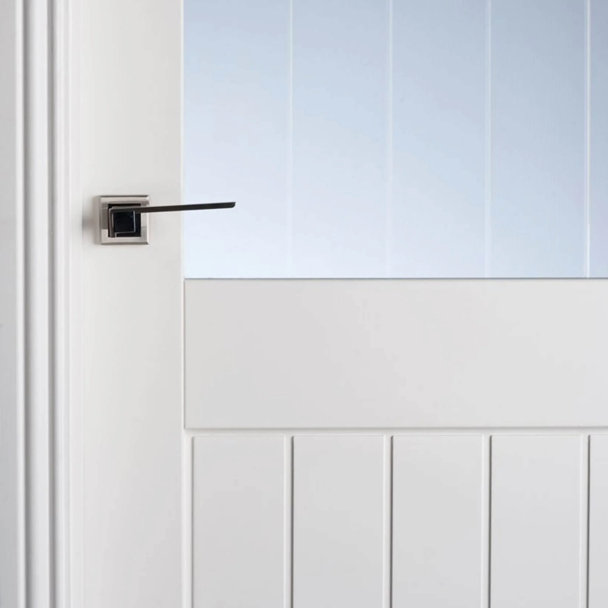 Mexicano White Primed 1 Lite Diamond Cut Pre-Glazed Door (40mm) - Image 4