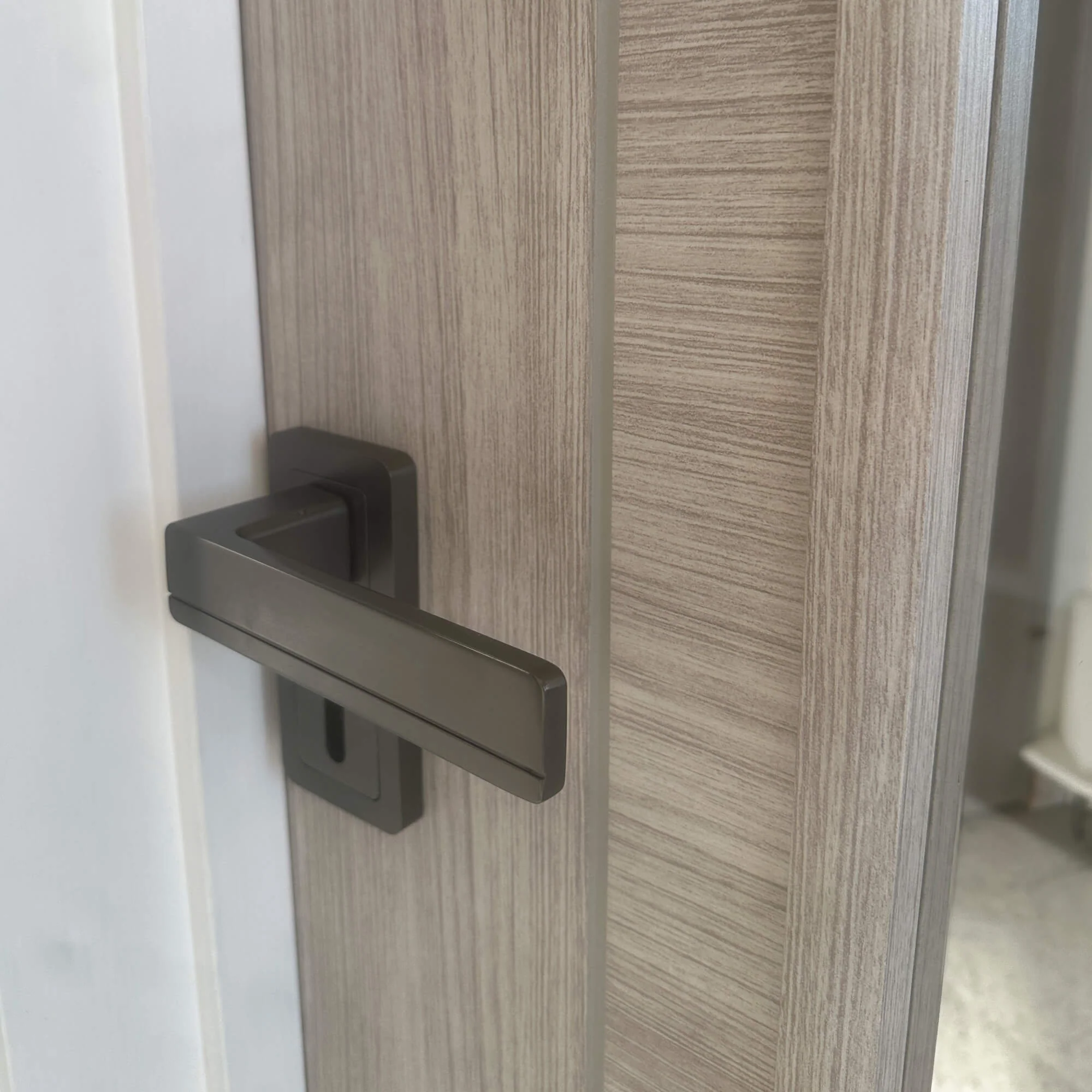 Tigris Stone Grey 1 Lite Unglazed Laminate Door (40mm) - Image 3