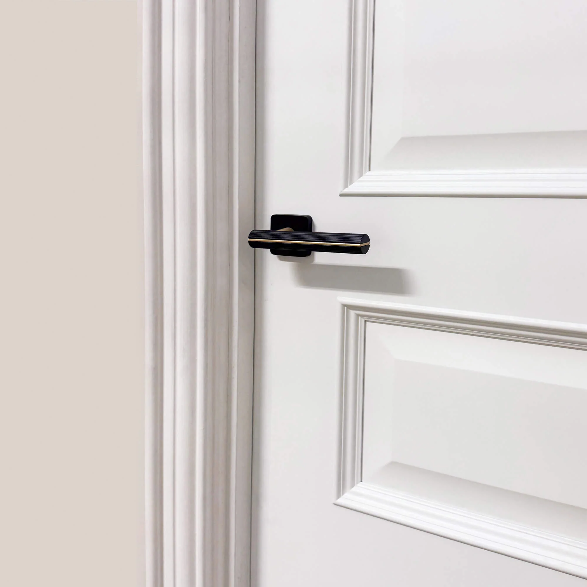 Toledo White Primer Plus 3 Panel Door (35mm) - Image 4