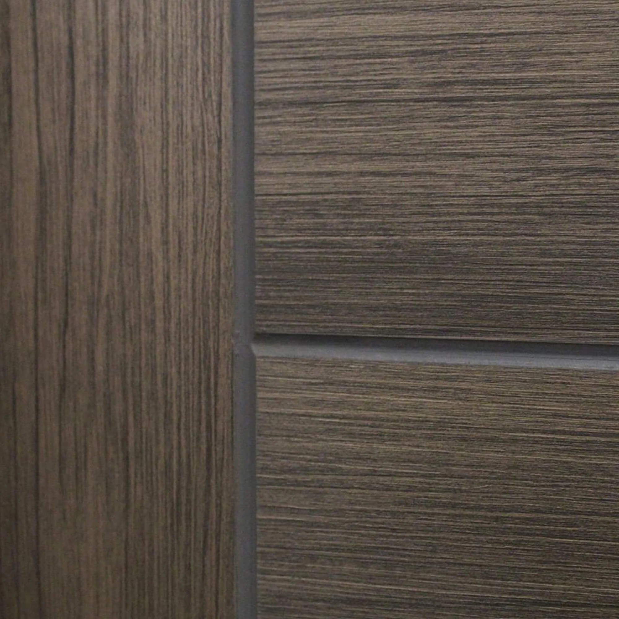 Vancouver Walnut Laminate Door (40mm) - Image 4