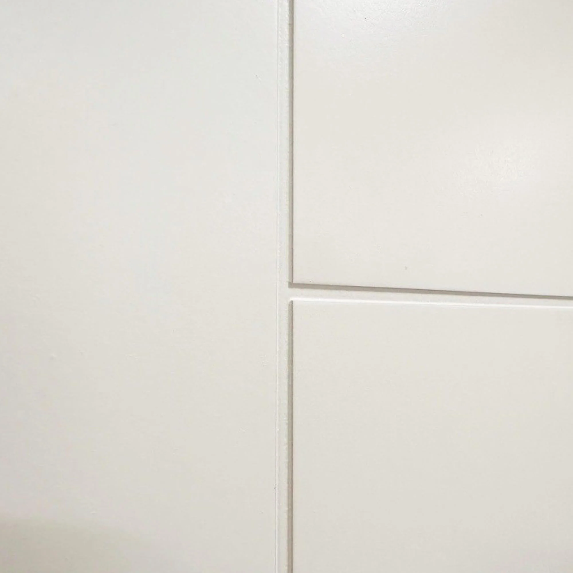 Vancouver White Primed Paint Grade Door (35mm) - Image 3